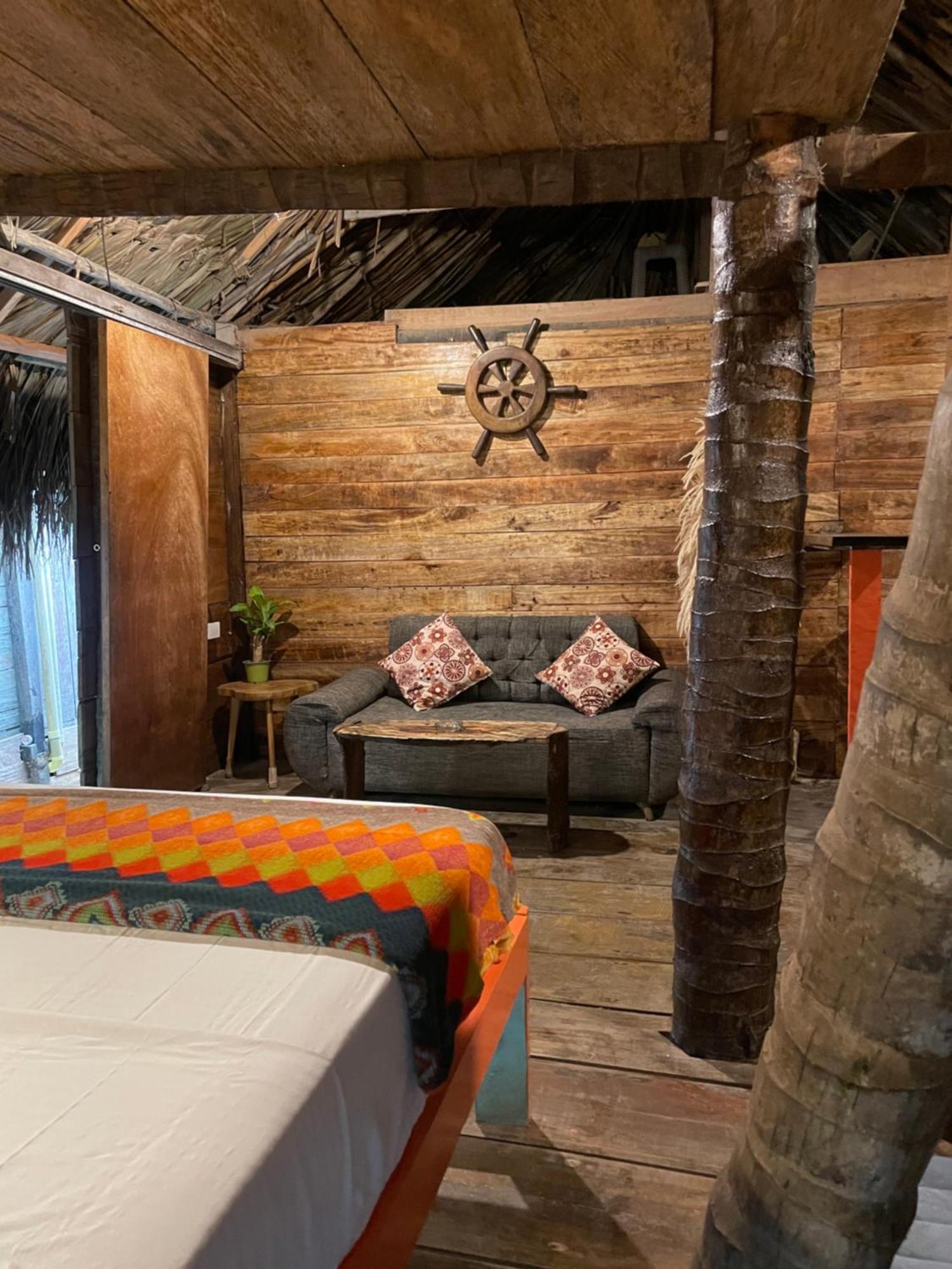 Chill And Surf Mendihuaca Hotell Guachaca Exteriör bild